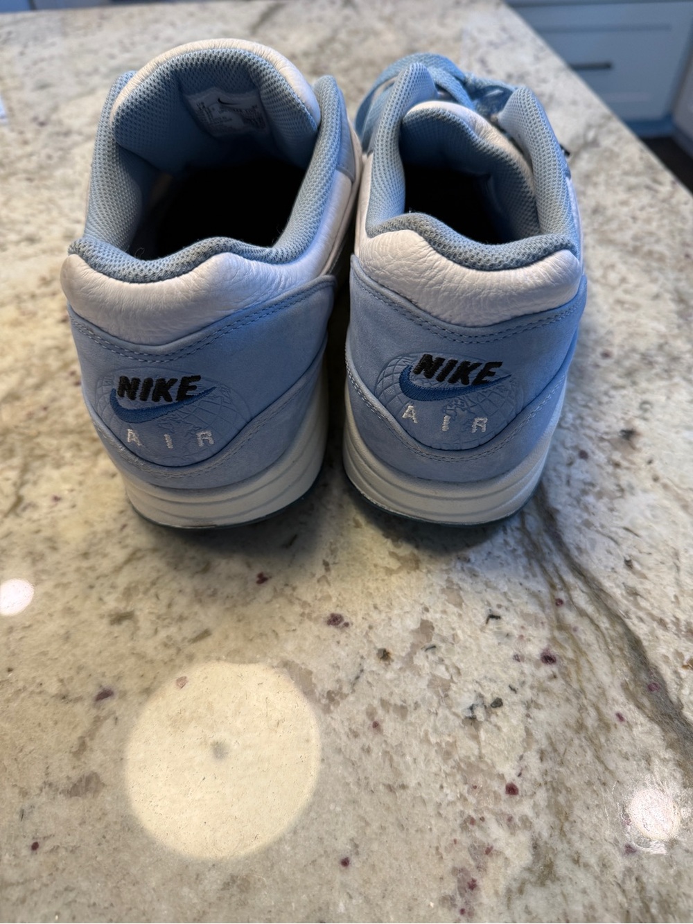 Nike Light Blue and White Sneakers with Denim Blue Swoosh - Picture 4 of 5